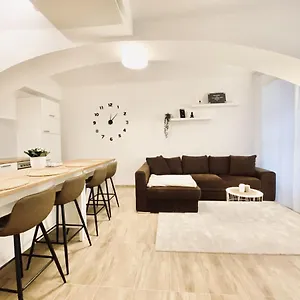 The Luxury Loft Apartment