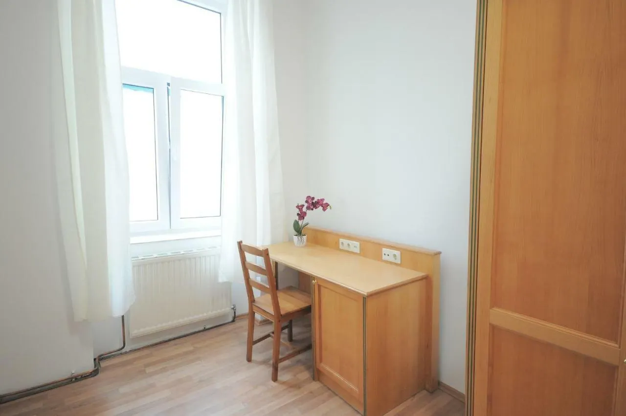 公寓 Ferienwohnung Schloessel 26/18 维也纳
